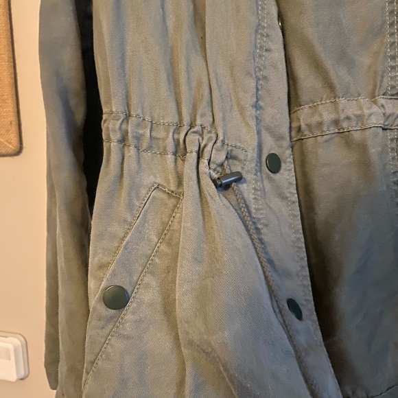 LOFT jacket - Picture 3 of 4